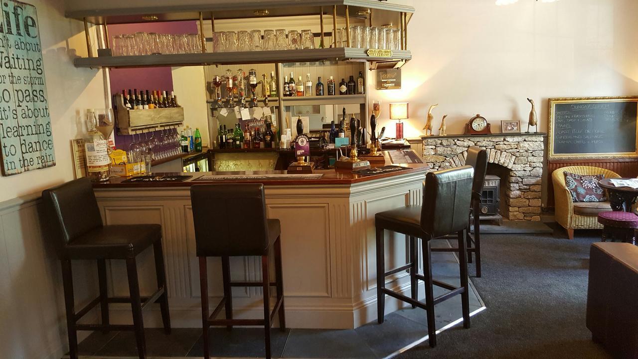 The Ship Inn Bardsea Exteriör bild